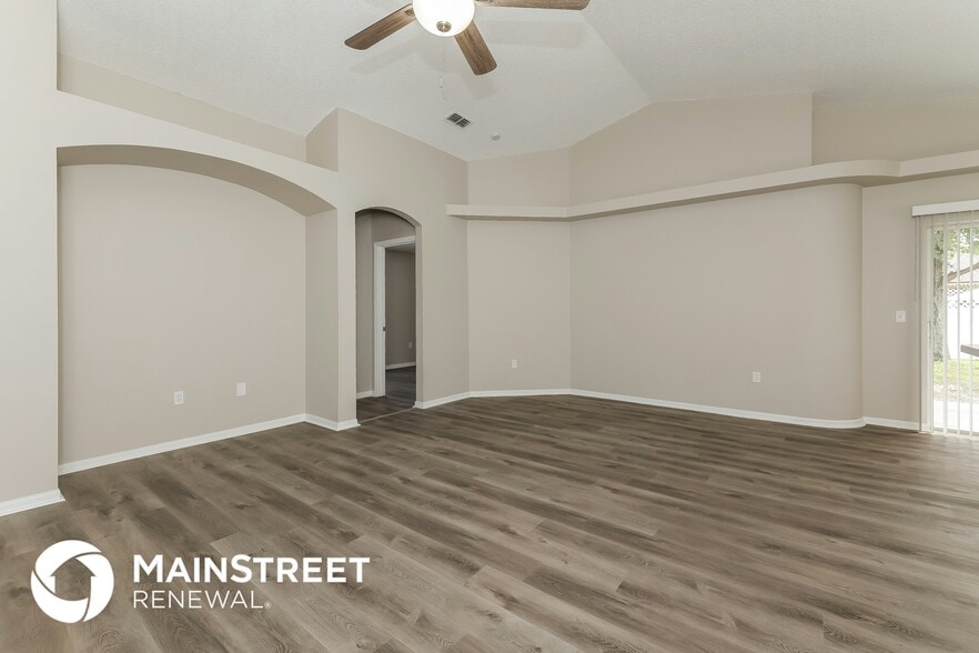 Building Photo - 107 Richmar Ave