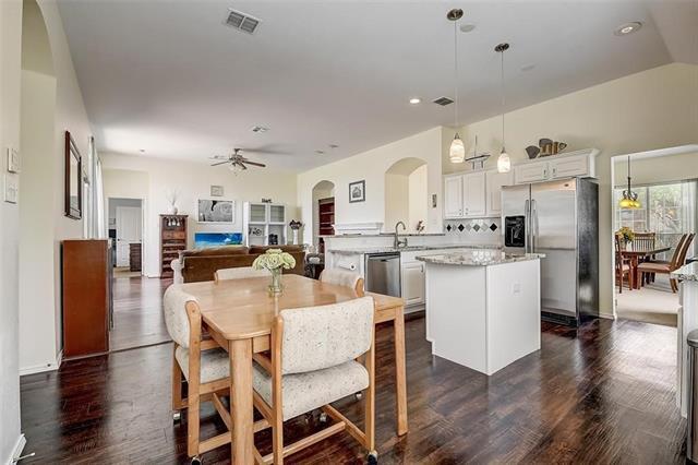 Building Photo - 11808 Woodland Way