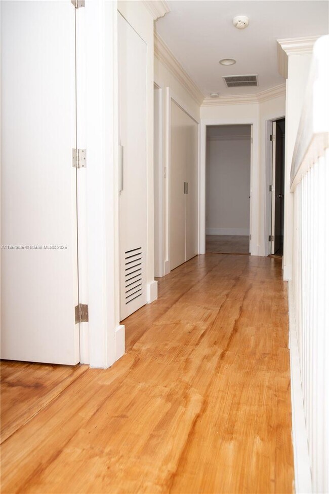 Building Photo - 5241 SW 155th Ave
