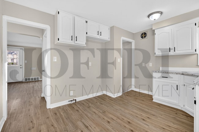 Building Photo - 19410 Nitra Ave