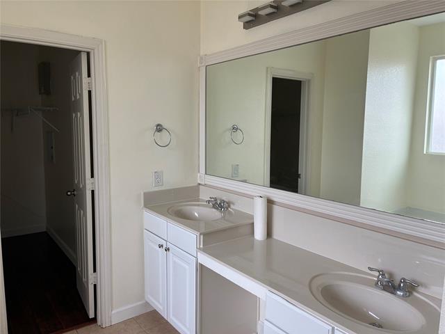 Building Photo - 607 Tuskegee Dr