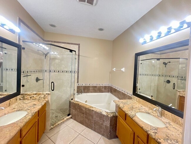 Building Photo - 10366 Cypress Knee Cir