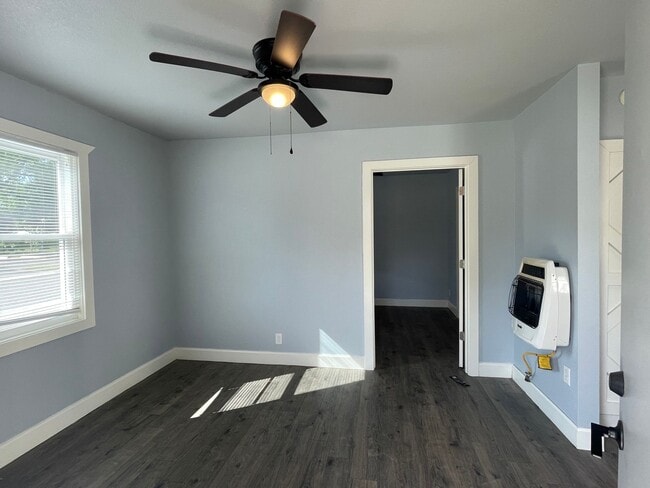 Building Photo - 408 Grove - Grv