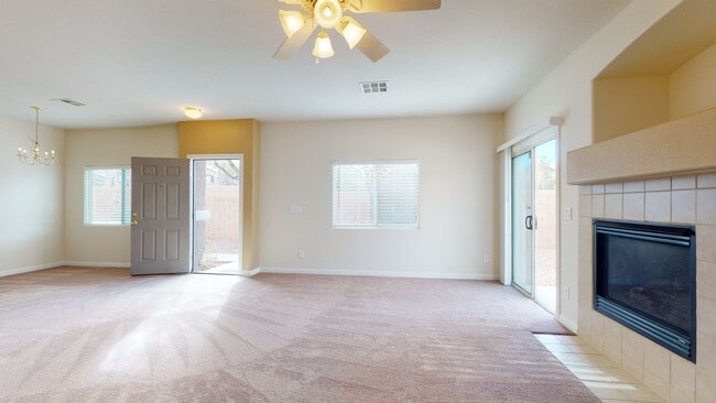 Building Photo - 2 Story Townhome located in Henderson