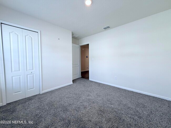 Building Photo - 870 Morgans Treasure Rd