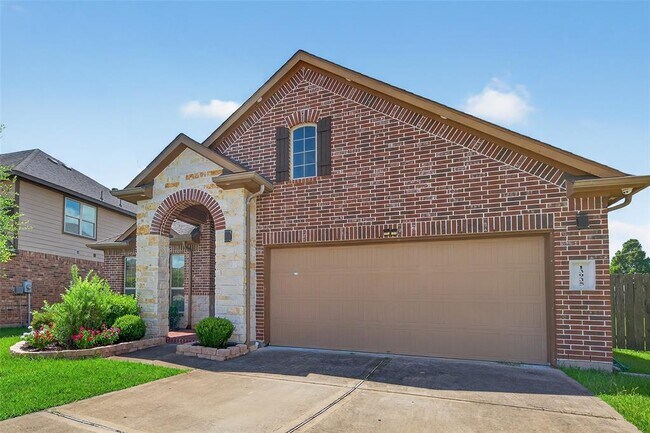 Building Photo - 13935 Manobrook Ct