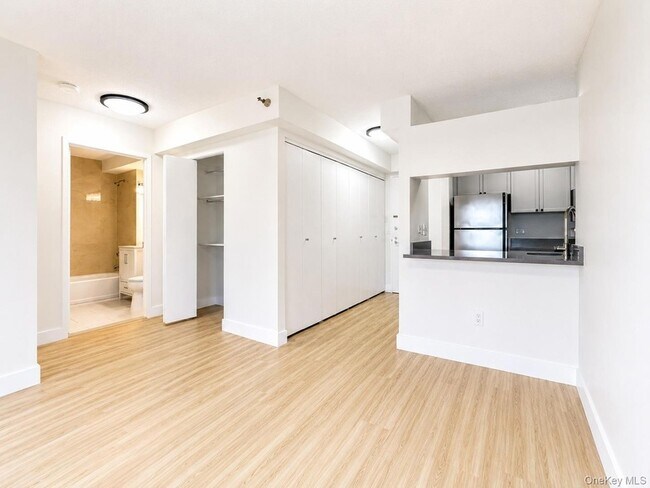 Building Photo - 4-74 48th Avenue Unit 30-J