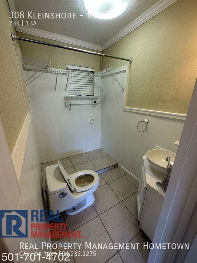 Building Photo - 308 Kleinshore-#3