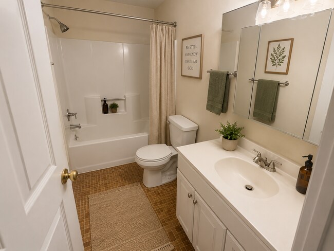 Building Photo - Blacksburg, 4 BR / 2.5 BA Available July 29