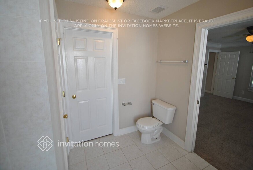 Building Photo - 1141 Hidden Cove Cir N
