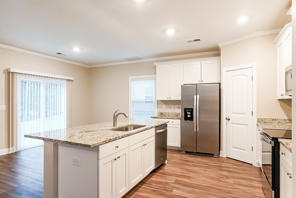 Building Photo - 327 Azalea Gaze Dr