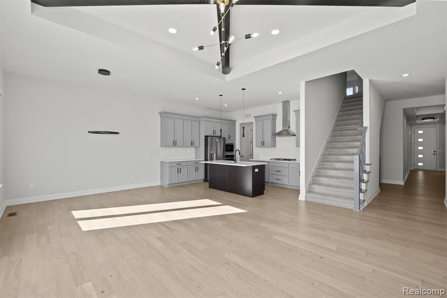 Building Photo - 7507 Gramercy Cir