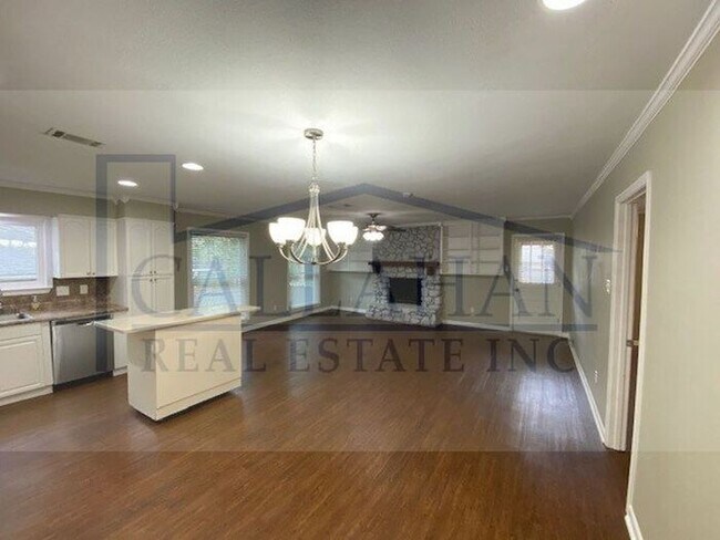 Building Photo - West Little Rock 4 Bedroom