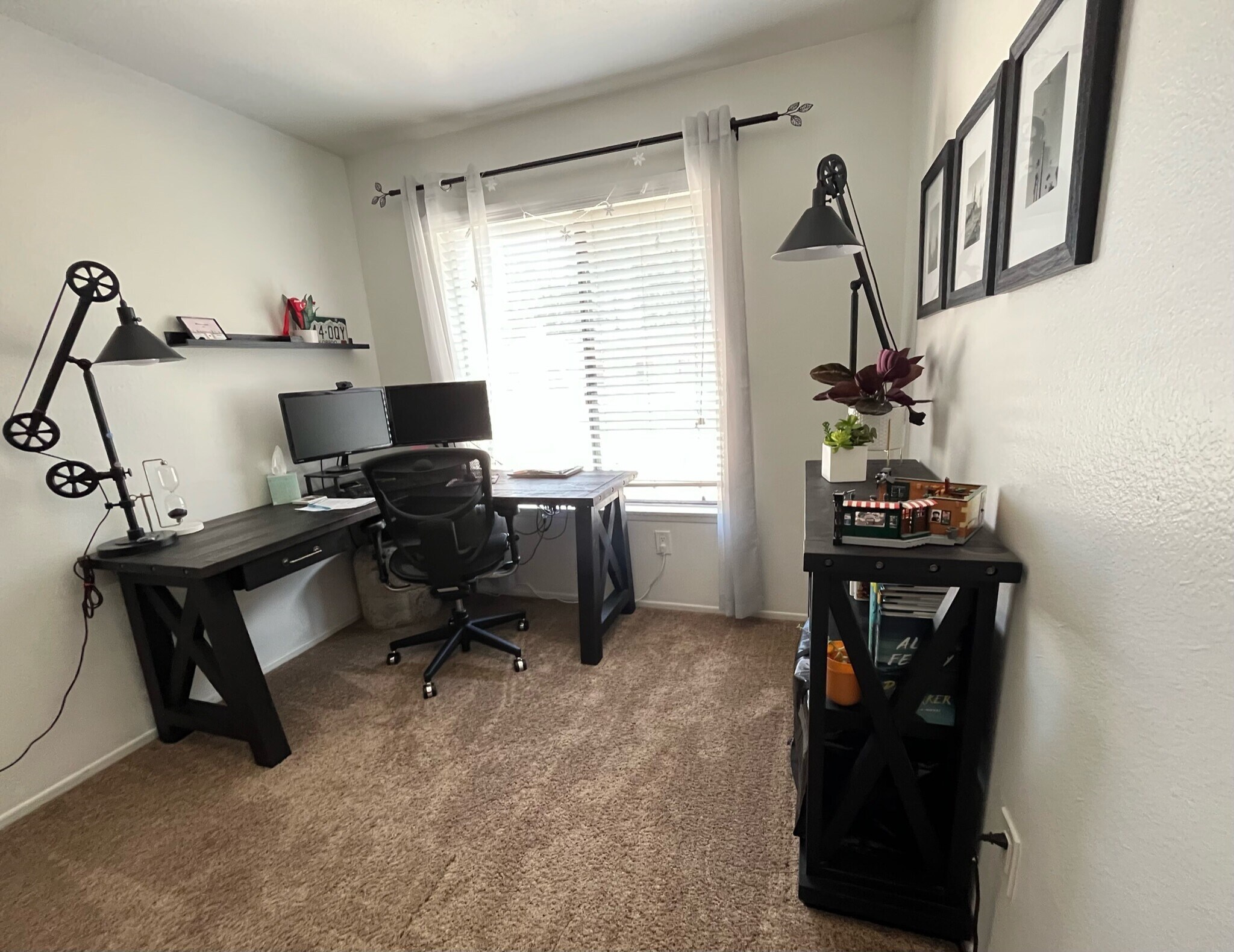 Guest bedroom/office - 2809 Via Clarez