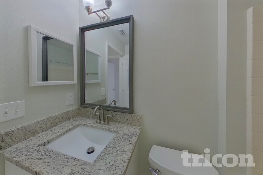 Building Photo - 311 Ferrara Ct