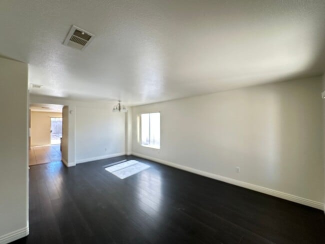 Building Photo - TIMBER CREEK