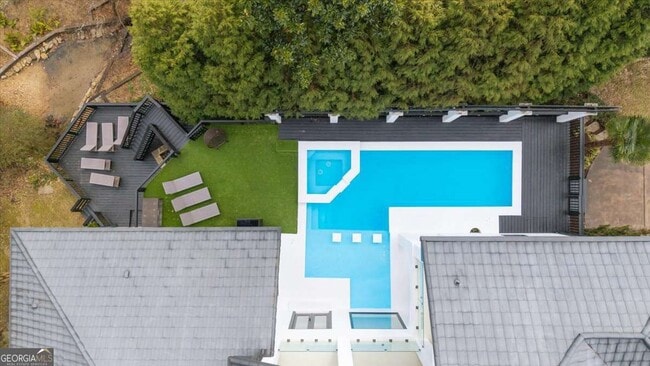 Building Photo - 3040 Wallace Cir SE