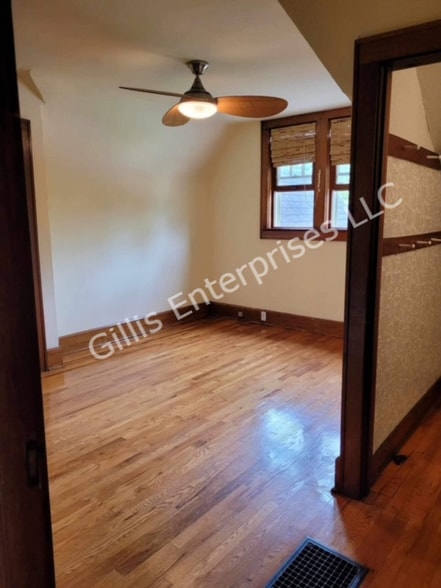 Master Bedroom - 107 W 11th Ave