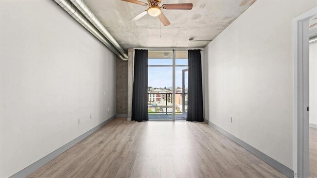 Building Photo - 1080 Park Blvd