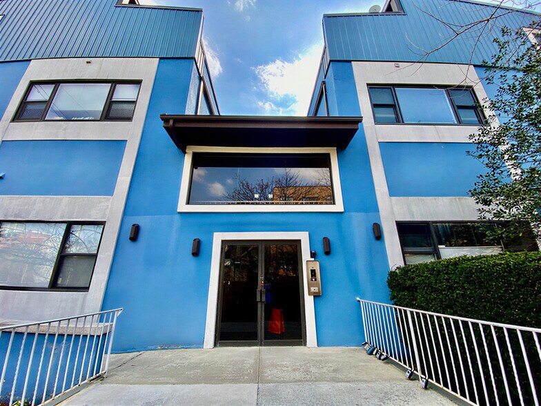 Building Photo - 82 Jackson St