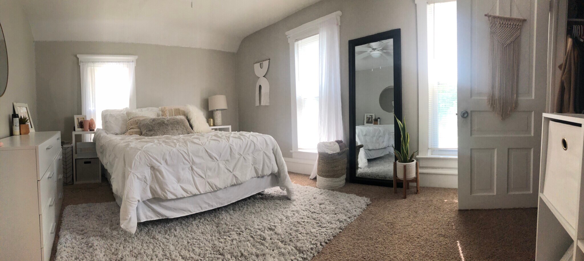 Bedroom #1 - 514 Walnut St