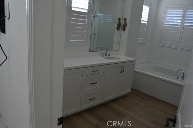 Building Photo - 127 Medano St
