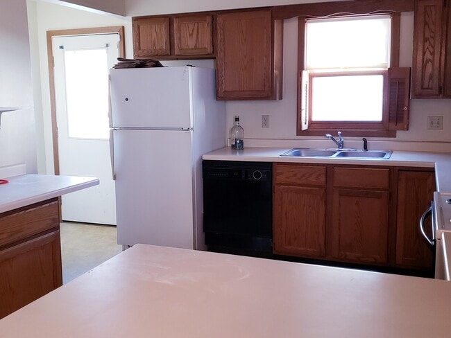 Building Photo - 3 Bed 1.5 Bath Single Family Home in Wausau