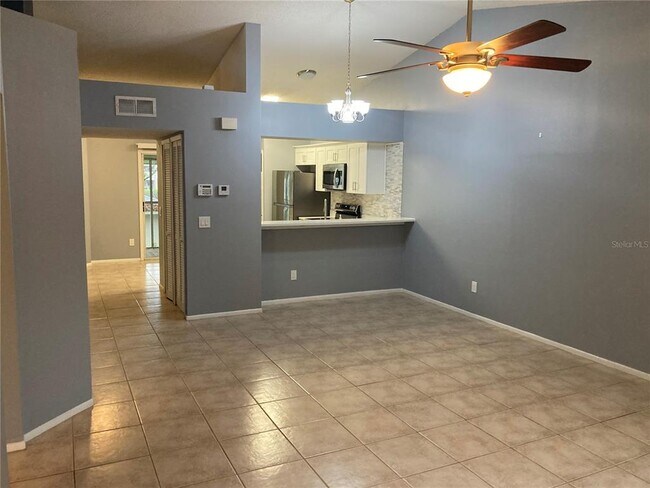 Building Photo - 5477 Lake Margaret Dr