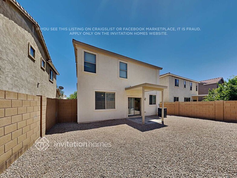 Building Photo - 17412 W Mandalay Ln