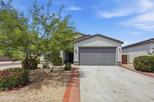 Building Photo - 1692 W Aztec Dr