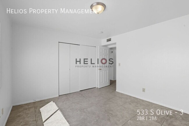 Building Photo - 533 S Olive-3