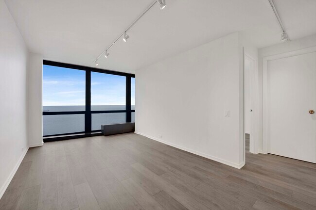 Building Photo - 900 N Lake Shore Dr