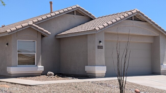 Building Photo - 13212 N Classic Overlook Ct