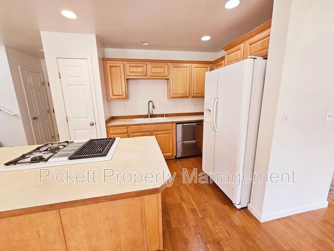Building Photo - 5206 Del Tormey Pl SE
