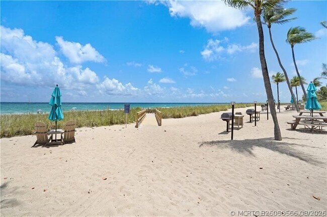 Building Photo - 5100 N Ocean Blvd