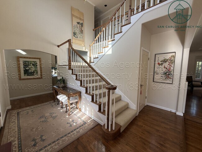 Building Photo - Spacious Five Bedroom Home in Gated High Meadow Neighborhood