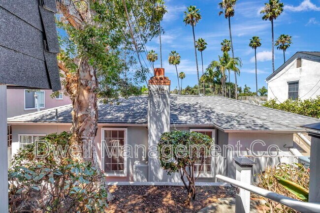 Building Photo - 8451 La Mesa Blvd