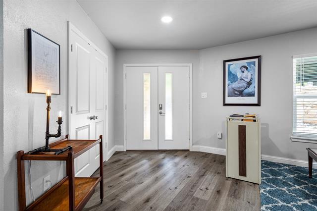 Building Photo - 3417 Shady Oaks Dr