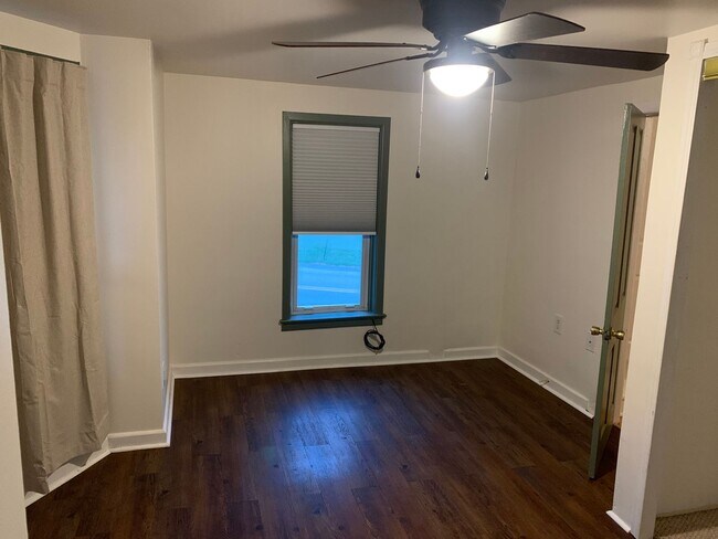 Building Photo - 179 N Water St