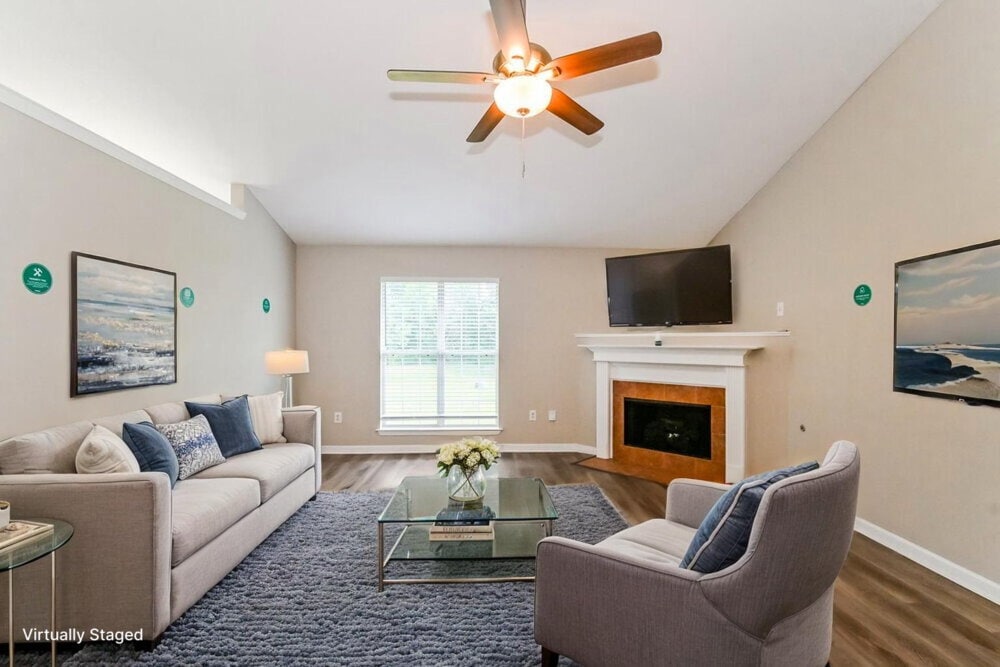 Building Photo - 1540 Madison Cove W