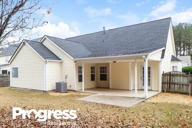 Building Photo - 358 Shadowbrooke Cir SW