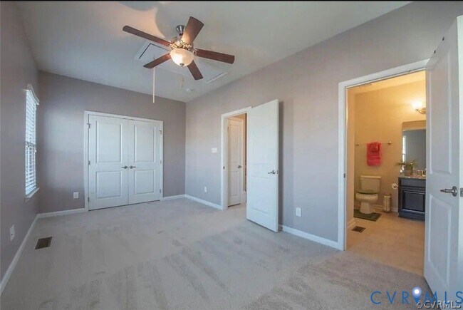 Building Photo - 11335 Sadler Walk Ln