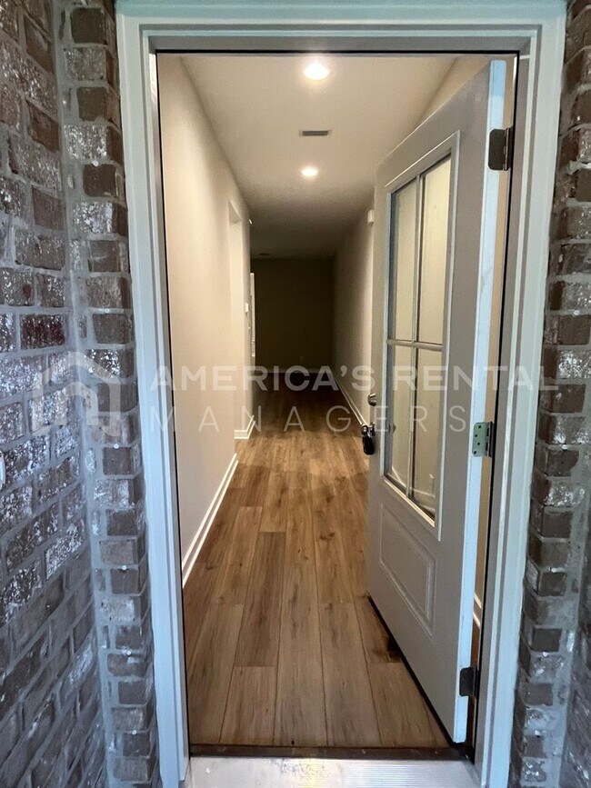 Building Photo - Home for Rent in Foley, AL!!! Available to...