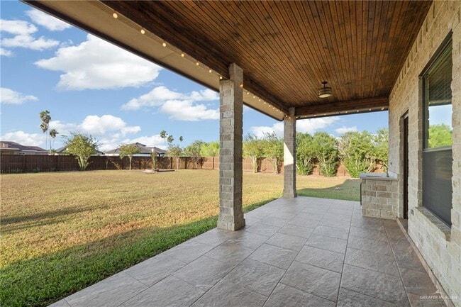 Building Photo - 34 El Caribe Cir S