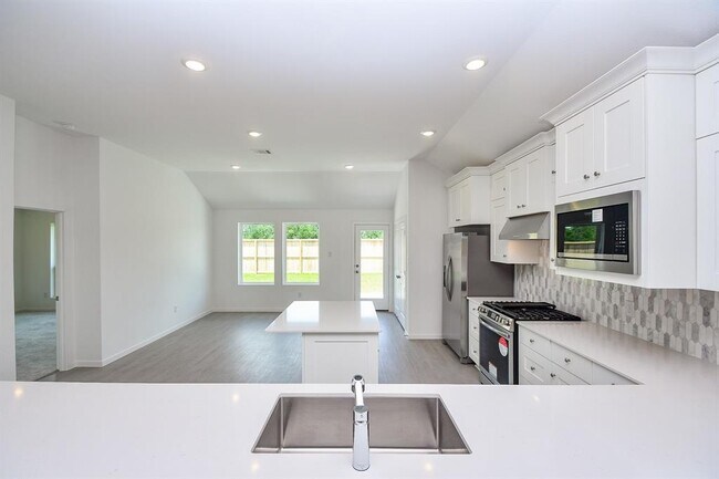 Building Photo - 8214 Tempest Stone Dr