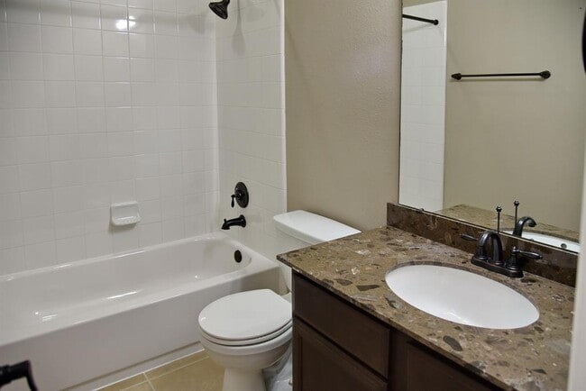 Building Photo - 9242 Solvista Pass Ln