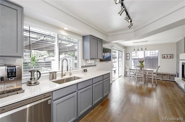 Building Photo - 4534 E Lyndenwood Cir