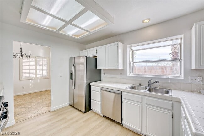 Building Photo - 8604 Magnolia Ridge Ave