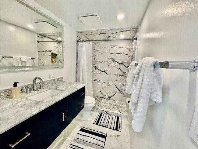 Building Photo - 4100 Tivoli Ct