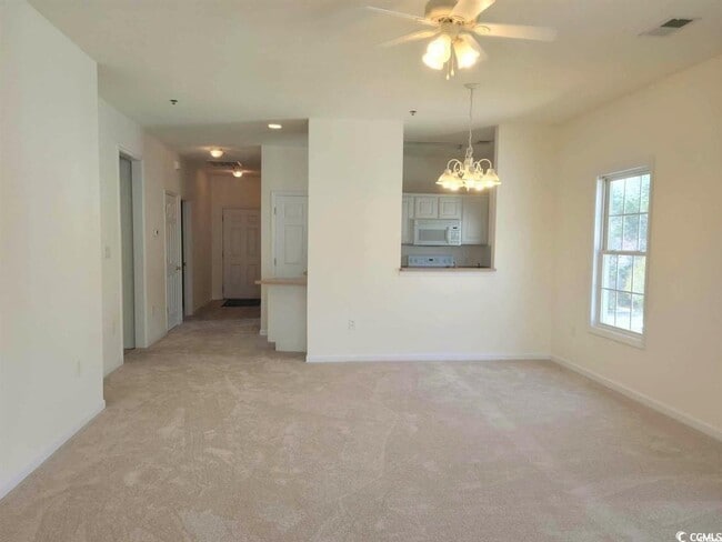 Building Photo - 2070 Cross Gate Blvd